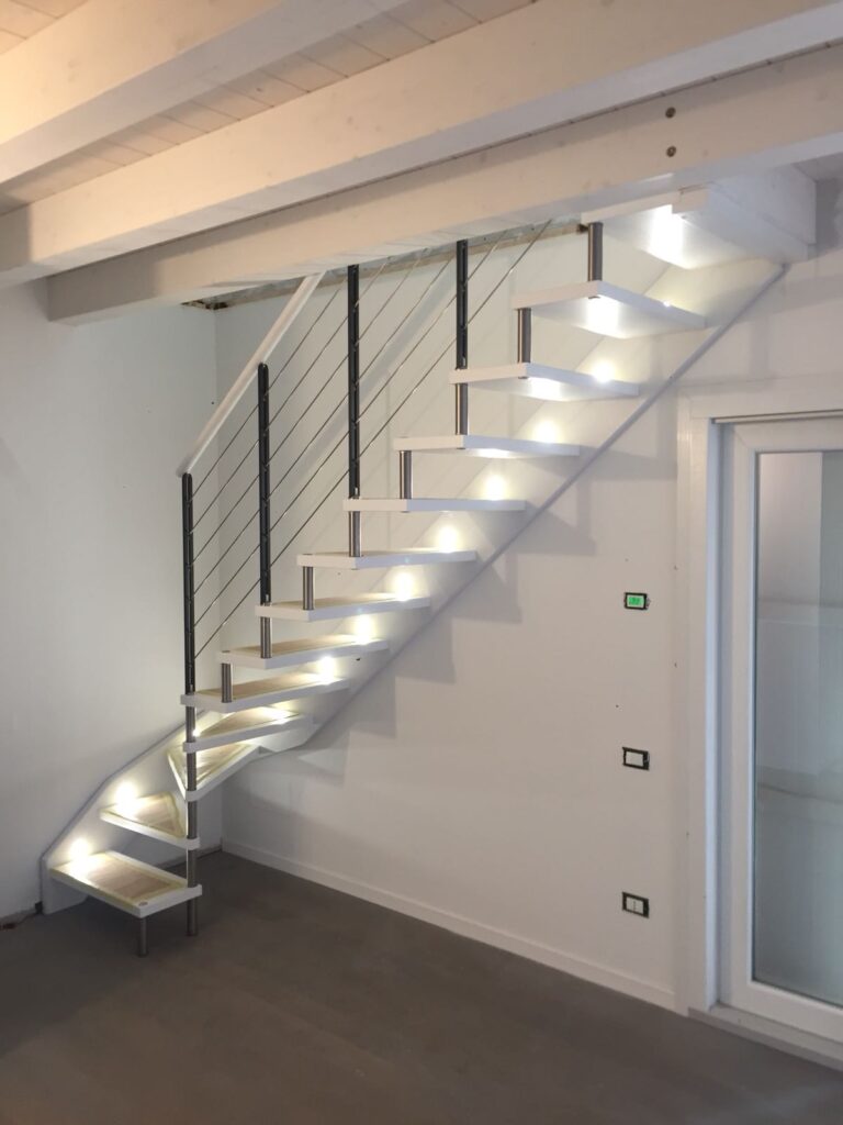 scala di design effetto led